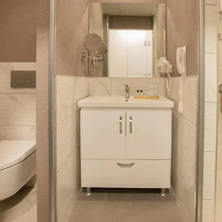Hotel First Joy 4*