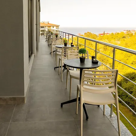 First Joy Hotel 4*