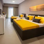Готель First Joy 4*