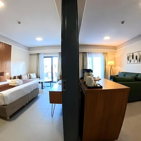 First Joy Szálloda Trabzon