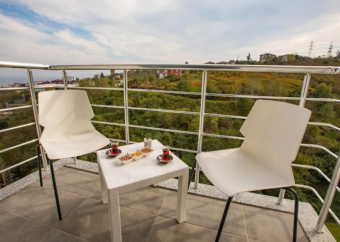 First Joy Szálloda Trabzon