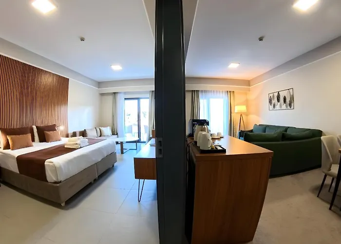 First Joy Szálloda Trabzon